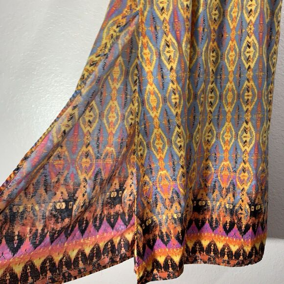 Gianni Bini Boho maxi dress with side cutouts & a tribal ikat print Size Large - Picture 5 of 12